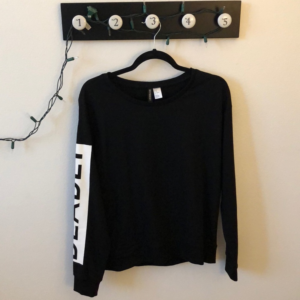 DEADLY SWEATSHIRT